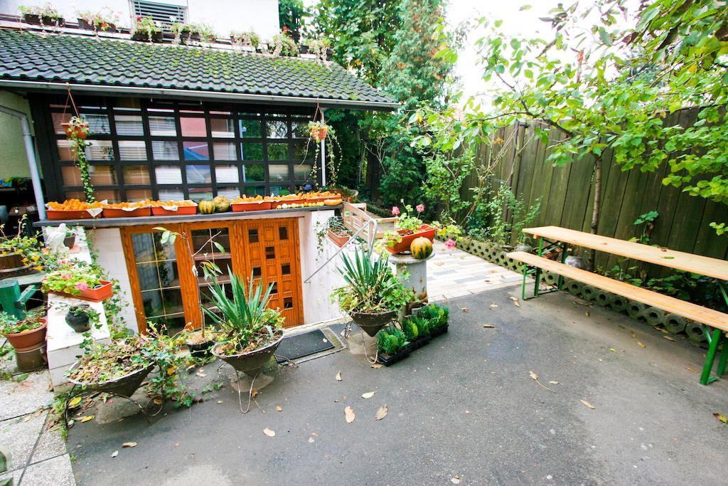 Guest House Pikapolonca 마리보르 외부 사진