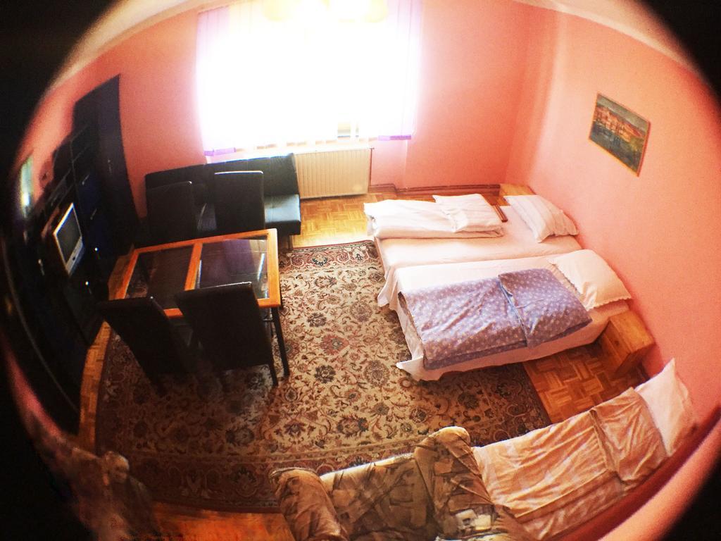 Guest House Pikapolonca 마리보르 외부 사진